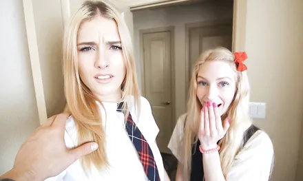 Студентки из колледжа трахаются с приятелем со спермой на лицо