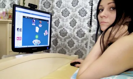 Русская женщина за 35 классно делает минет и принимает в анал когда захочется мужу