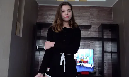 Сводная сестра сказала подружкам, что трахается с братом в анал