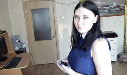 Развел подругу сестры на секс когда, так хотела купить приставку