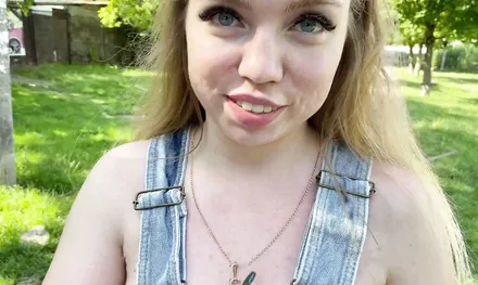 Как легко развести девушку на секс? Вот так!