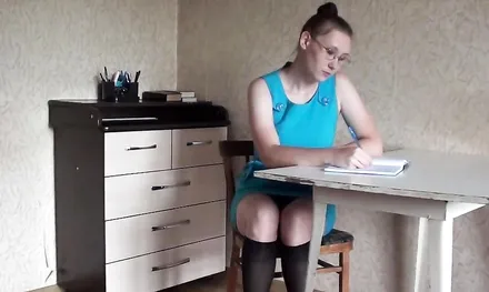 Трахнул в рот м анал скромную сводную сестру