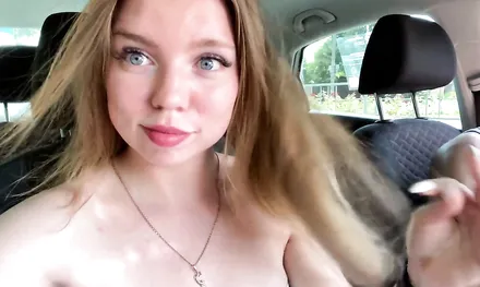 Русская девушка повелась на парня с машиной и дала ему трахнуть себя - с разговорами!