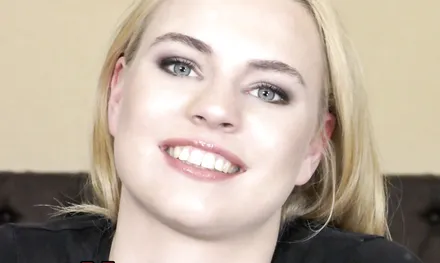 Пьер Вудман и ее кент трахают блондинку на порно кастинге