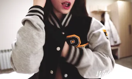 Не отказал девушке, а трахнул ее, так, как она и хотела!