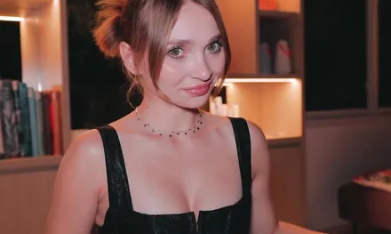 Изменил с молодой гадалкой у жены за спиной