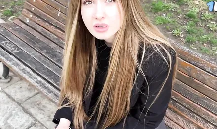 Девушка нуждалась в помощи и парень не смог пройти мимо