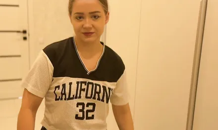 Зашел к другу в гости, когда его не было дома