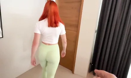 Рыжая милашка провела время со своим мужем на все 100%