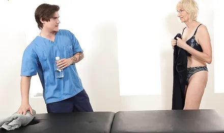 О такой клиентке массажист даже не мечтал