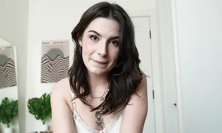 Милая сводная сестра на самом деле любит анальный секс